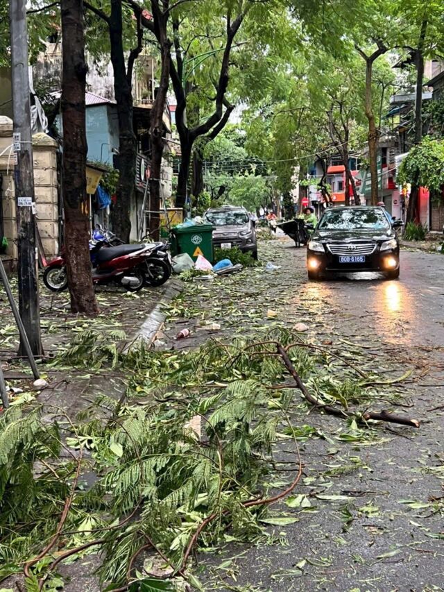 Hà Nội: Nhanh chóng khắc phục thiệt hại do ảnh hưởng của bão số 3- Ảnh 3.