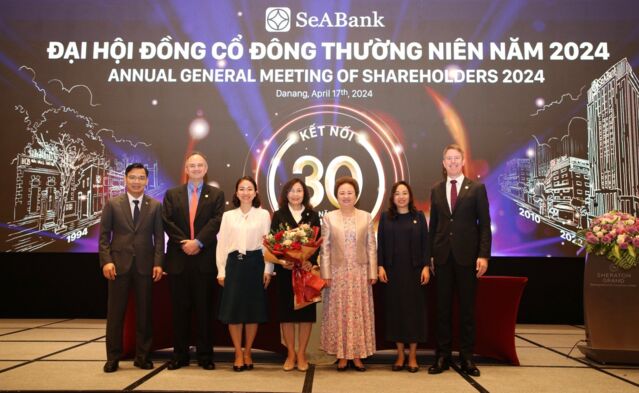 Đại hội đồng cổ đông thường niên 2024: SeABank đặt mục tiêu tăng trưởng 28%, tăng vốn điều lệ lên 30.000 tỷ đồng- Ảnh 1.