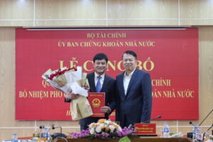 Ông Hoàng Văn Thu giữ chức vụ Phó Chủ tịch Ủy ban Chứng khoán Nhà nước