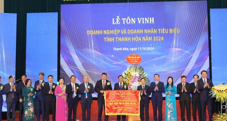 Thanh Hóa: Tôn vinh doanh nghiệp, doanh nhân tiêu biểu năm 2024