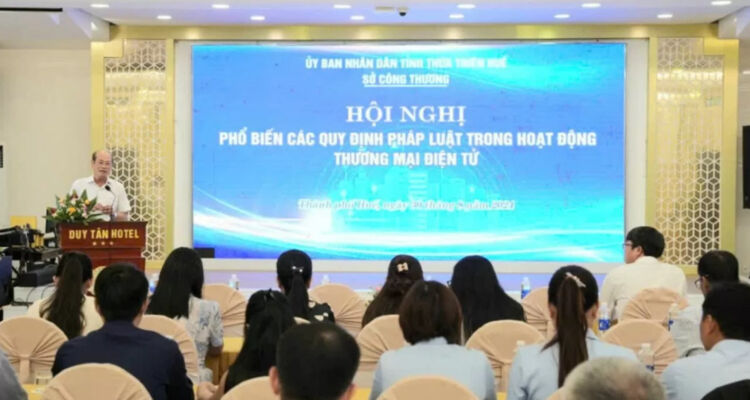 Thừa Thiên Huế: Phổ biến các quy định pháp luật trong thương mại điện tử