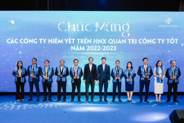 HNX: Vinh danh doanh nghiệp thực hiện quản trị công ty tốt nhất và minh bạch tốt nhất năm 2022-2023- Ảnh 2.