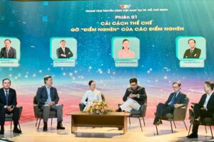 Phát triển kinh tế tư nhân tránh lặp lại cơ chế xin - cho