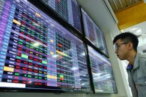Lượng tiền gửi trong công ty chứng khoán chạm đáy 6 quý