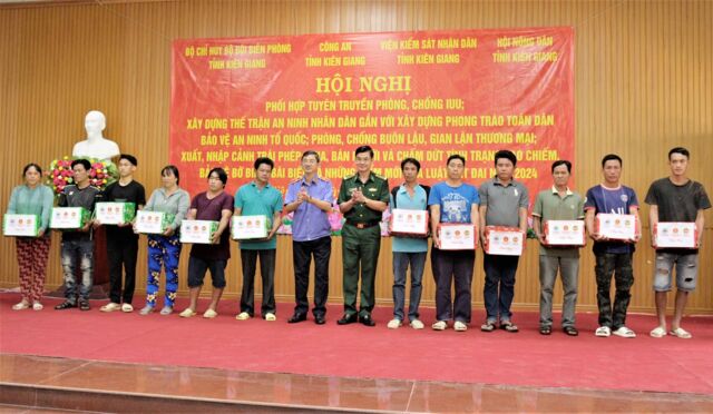 Kiên Giang: Tuyên truyền phòng chống khai thác IUU tại huyện đảo Kiên Hải- Ảnh 3.