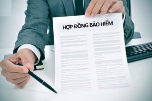 Doanh thu bảo hiểm liên kết đầu tư giảm hơn 32%