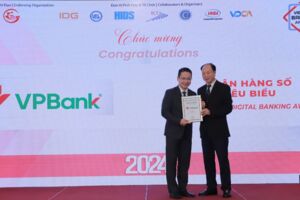 VPBank nhận cú đúp tại giải thưởng Ngân hàng Việt Nam tiêu biểu