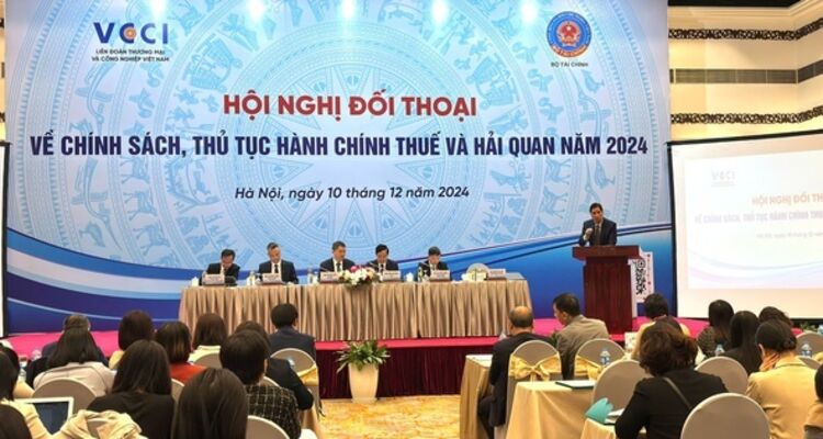 Ngành thuế và hải quan nỗ lực cải cách và đồng hành cùng doanh nghiệp