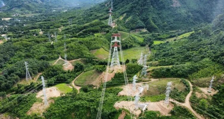 Đường dây 500kV Monsoon - Thạnh Mỹ chính thức đóng điện