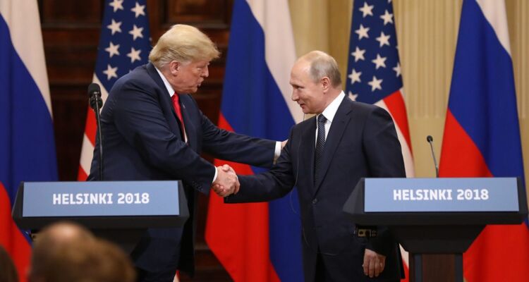 Ông Trump điện đàm với ông Putin, ‘khuyên nhủ’ không leo thang chiến sự ở Ukraine