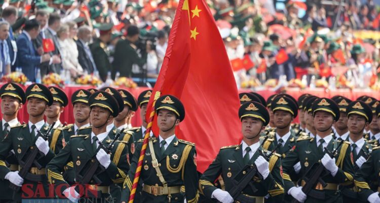 Hình ảnh đại diện quân đội Trung Quốc, Lào, Campuchia tham gia diễu binh, diễu hành đại lễ 30-4