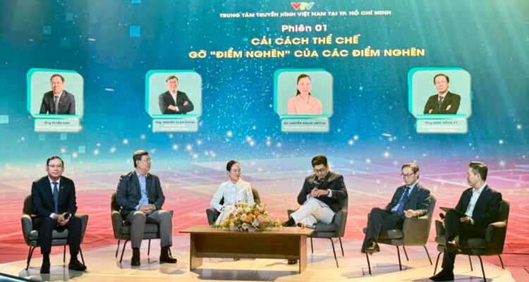 Phát triển kinh tế tư nhân tránh lặp lại cơ chế xin - cho
