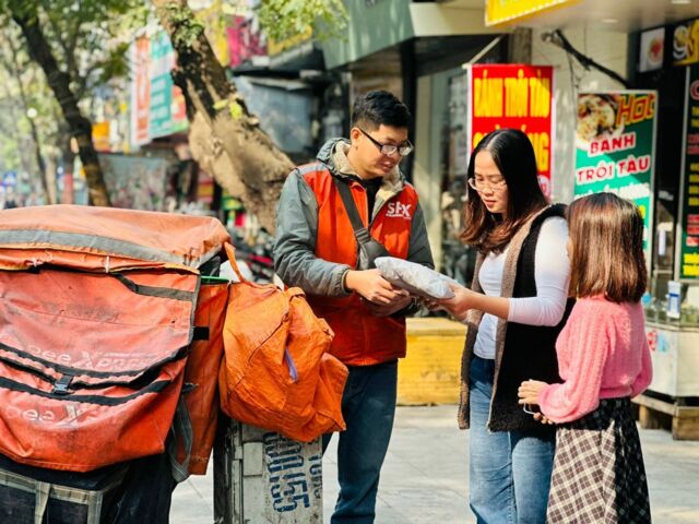 Siêu thị thi nhau tung khuyến mãi, giảm giá sâu trong dịp Tết- Ảnh 7.