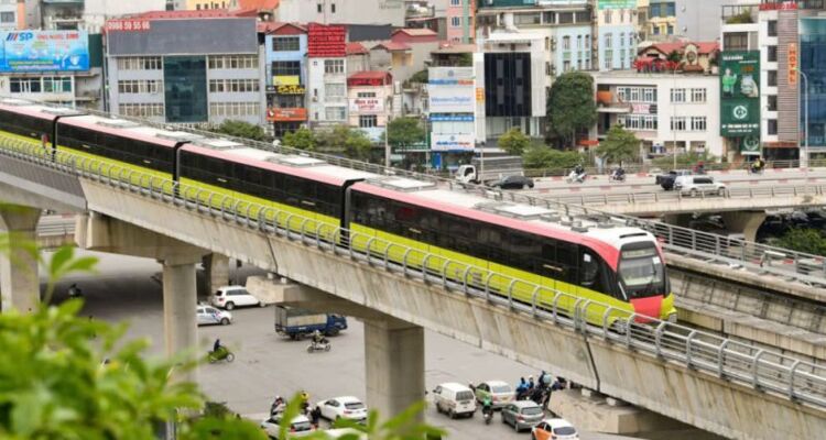 10 ngày đầu khai thác, Metro Nhổn - Ga Hà Nội thu hút gần 600 nghìn lượt khách